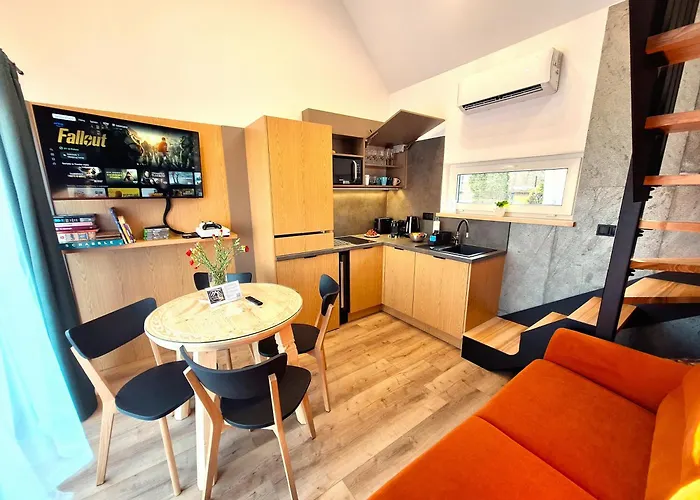 Feriehus Domek B - Domki W Gorach Z Prywatnym Spa - 4 Seasons Lodges Ustron *