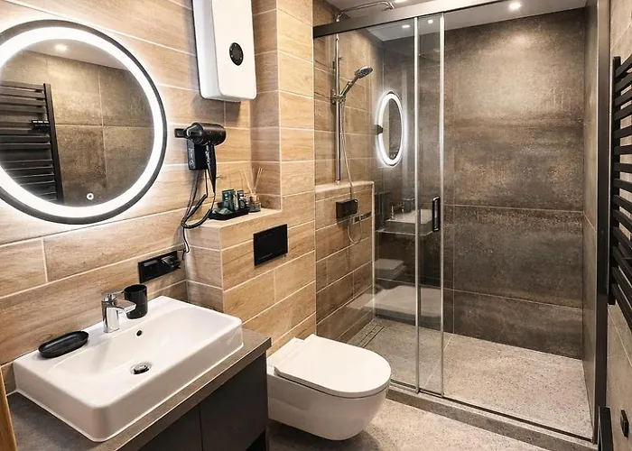 Feriehus Domek B - Domki W Gorach Z Prywatnym Spa - 4 Seasons Lodges Ustron Ustroń